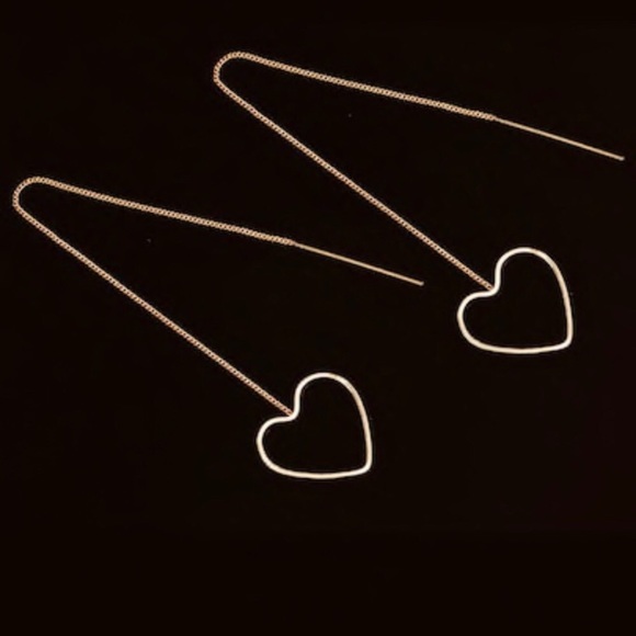 Cute Golden Heart Threader Earings - Picture 3 of 3